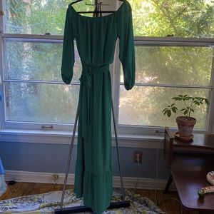 Green maxi dress, never worn.